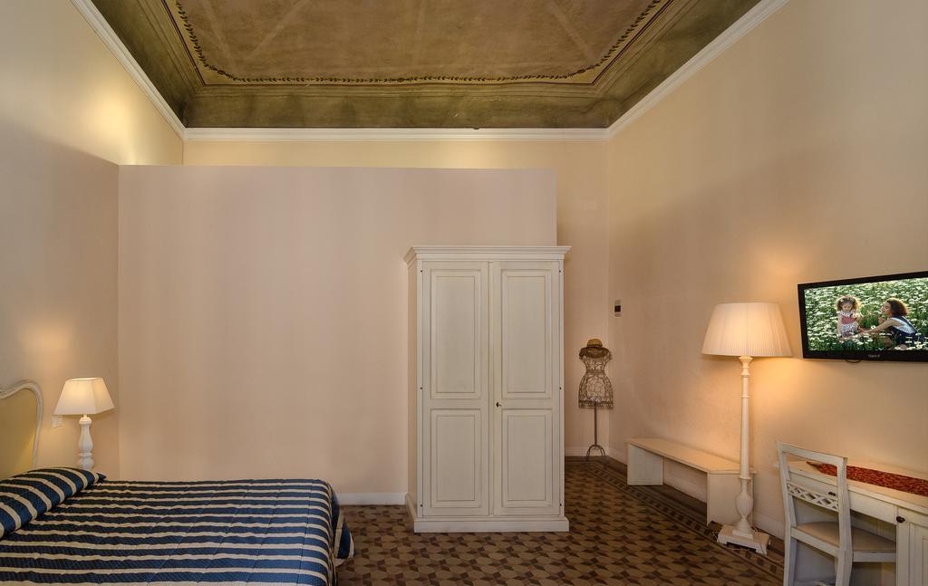 Hotel Galileo Pisa Kültér fotó
