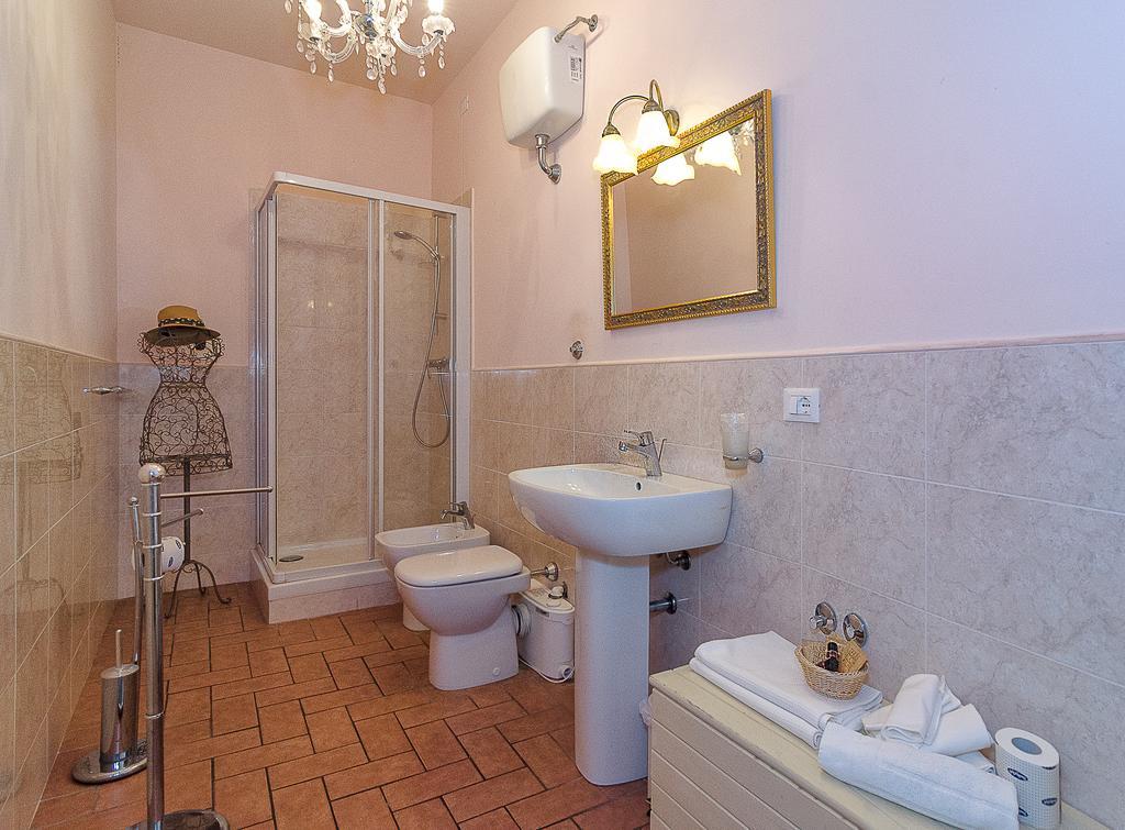 Hotel Galileo Pisa Kültér fotó