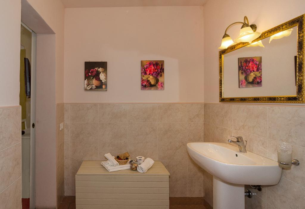 Hotel Galileo Pisa Kültér fotó